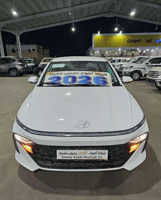 جديدة Hyundai Accent السادس (BN7), 1.5 l, 2026 في في المملكة العربية السعودية, جدة من AKM شركة اضواء خميس مشيط، اللون أبيض. أخرى | AUTO.AE | إعلان #274180