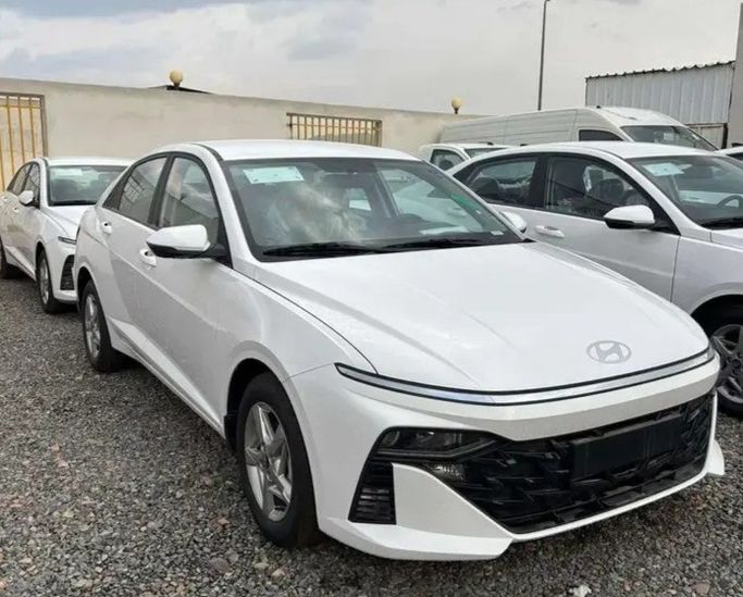 Новый Hyundai Accent VI (BN7), 1.5 л, 2026 в Саудовская Аравия, Джидда от Aloudh Motors Белый цвет. GCC | AUTO.AE | Объявление #274209
