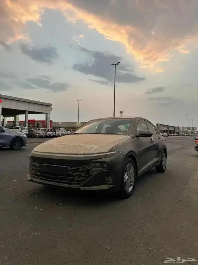 Новый Hyundai Accent VI (BN7), 1.5 л, 2026 в Саудовская Аравия, Джидда от Al Obour شركة العبور المطور للسيارات  Черный цвет.  | AUTO.AE | Объявление #281630