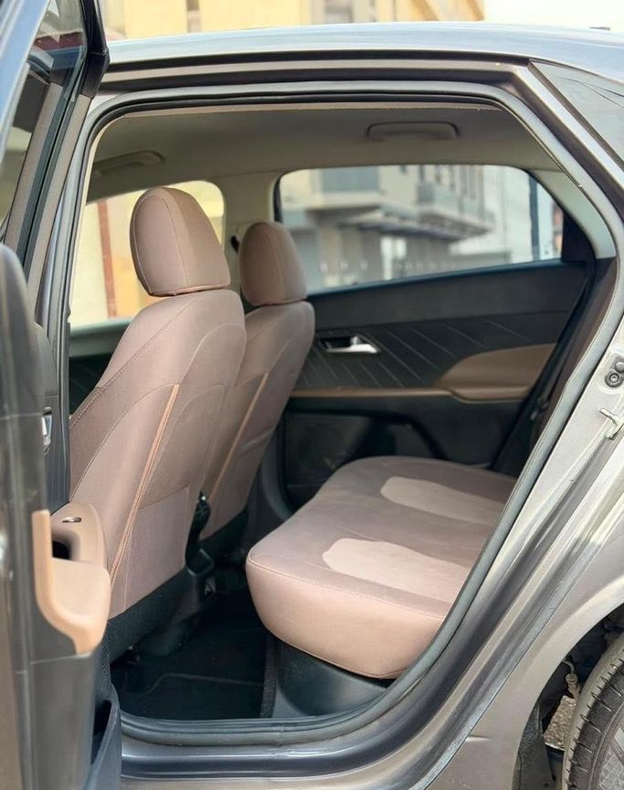 Подержанный Hyundai Accent VI (BN7), 1.5 л, 2024 в Саудовская Аравия, Джидда от Ideal Experience Trading ايديال اكسبيرينس للتجارة Серый цвет.  | AUTO.AE | Объявление #296332 — фото 13 из 14