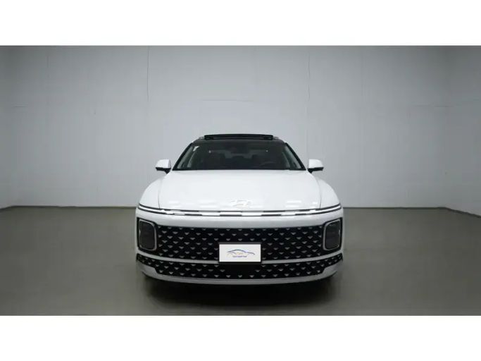 Новый Hyundai Azera III Рестайлинг, 2.5 л, 2024 в Саудовская Аравия, Джидда от TM شركة التموين الحديث Белый цвет. Корейская | AUTO.AE