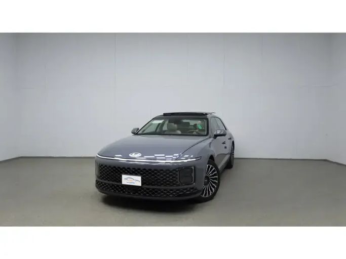 Новый Hyundai Azera III Рестайлинг, 2.5 л, 2024 в Саудовская Аравия, Джидда от TM شركة التموين الحديث Серый цвет. Корейская | AUTO.AE