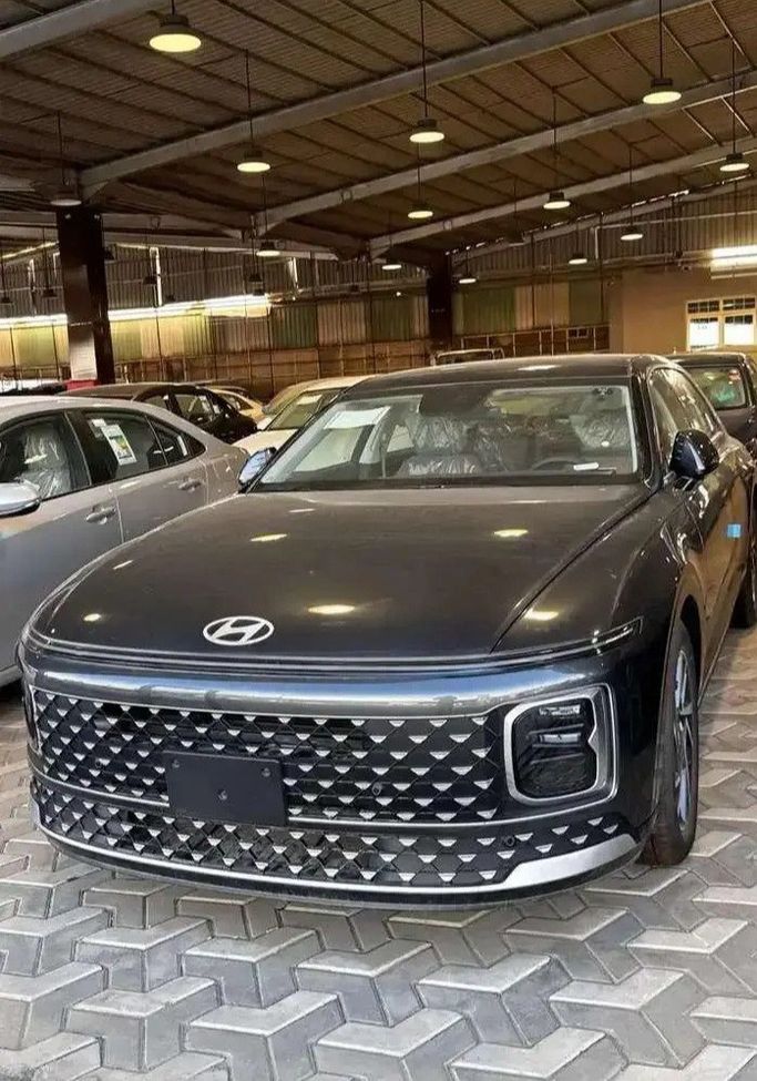 Новый Hyundai Azera VII (GN7), 3.5 л, 2026 в Саудовская Аравия, Джидда от شركة نما للسيارات  NMA AUTO Серый цвет. Other | AUTO.AE | Объявление #275361