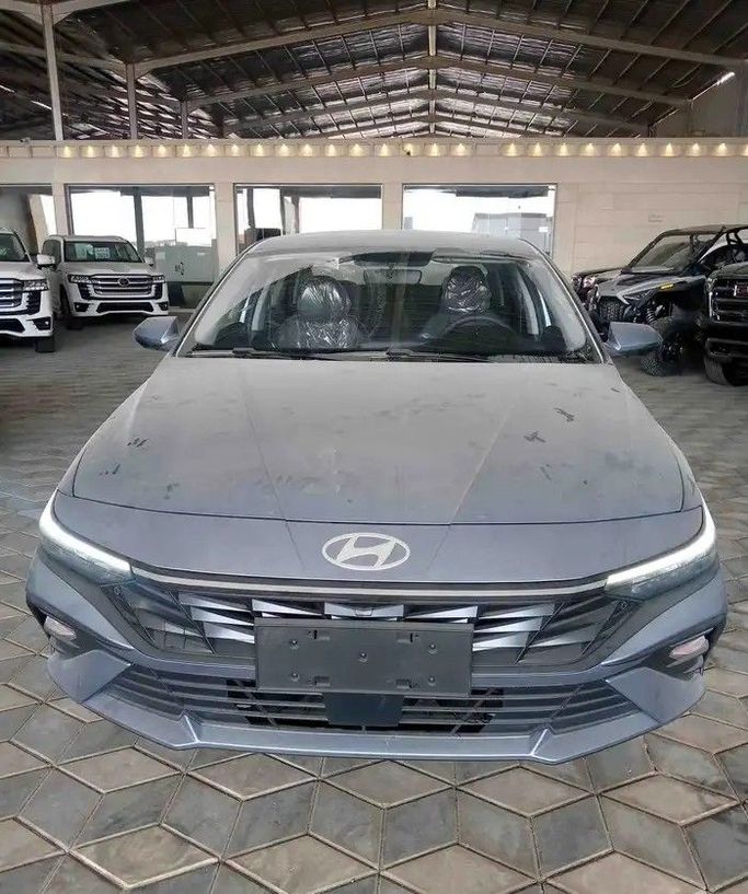 New Hyundai Elantra VII (CN7) Facelift, 1.6 l, 2025 in Saudi Arabia, Jeddah by Khiyarak Al Mumayaz  معرض خيارك المميز للسيارات, Grey color. GCC Specs | AUTO.AE | Listing #252771