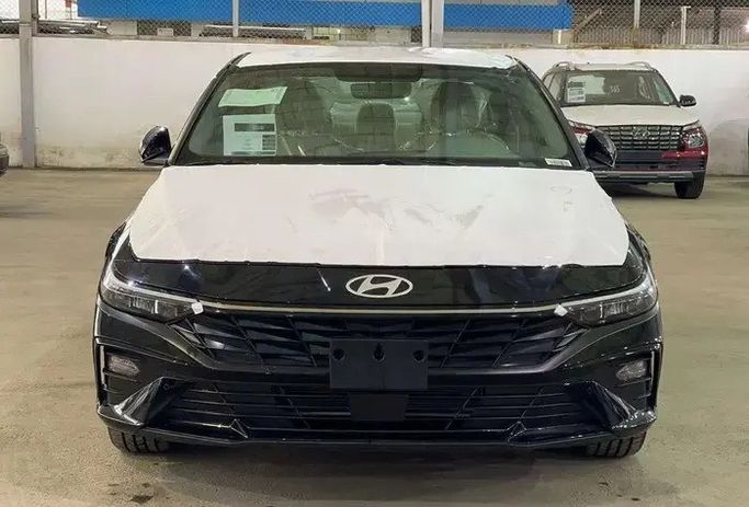 Новый Hyundai Elantra VII (CN7) Рестайлинг, 2.0 л, 2026 в Саудовская Аравия, Джидда от شركة رواج للسيارات Черный цвет.  | AUTO.AE | Объявление #278289