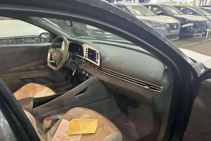 Новый Hyundai Elantra VII (CN7) Рестайлинг, 1.5 л, 2026 в Саудовская Аравия, Джидда от TM شركة التموين الحديث Черный цвет.  | AUTO.AE | Объявление #295772 — фото 13 из 13