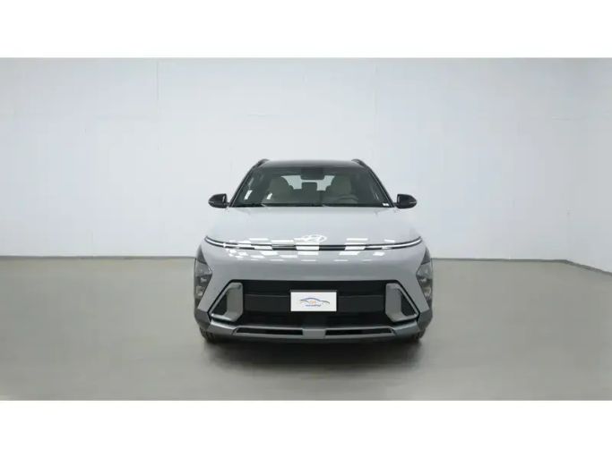 Новый Hyundai Kona II (SX2), 1.6 л, 2025 в Саудовская Аравия, Джидда от TM شركة التموين الحديث Серый цвет. Корейская | AUTO.AE