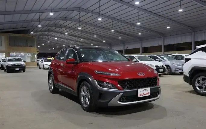 مستعملة Hyundai Kona أنا فيس ليفت, 2.0 l, 2022 في في المملكة العربية السعودية, جدة من Al Faris معرض الفارس المتجدد للسيارات، اللون أحمر.  | AUTO.AE | إعلان #278520
