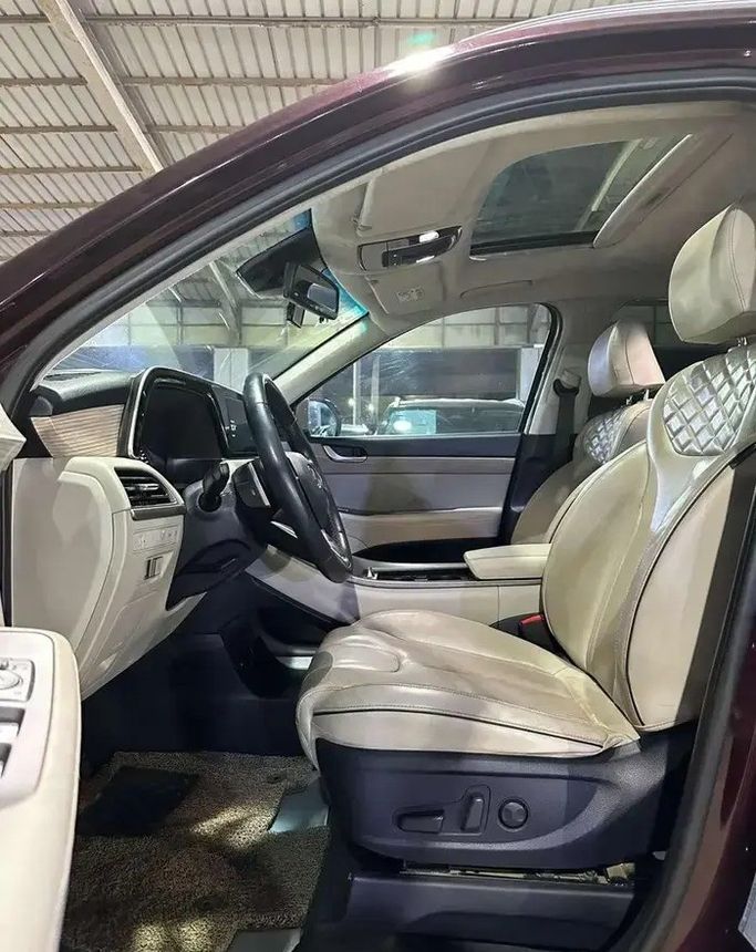 مستعملة Hyundai Palisade I، 2.2 لتر، 2021 في المملكة العربية السعودية، جدة من Manarat Al Tayseer شركة منارة التيسير، اللون خمري. المواصفات الكورية | AUTO.AE | إعلان #295932 — صورة 12 من 19