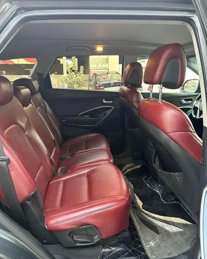 Used Hyundai Santa Fe III, 3.3 l, 2014 in Saudi Arabia, Jeddah by Manarat Al Tayseer شركة منارة التيسير, Green color.  | AUTO.AE | Listing #295524 — photo 13 of 17