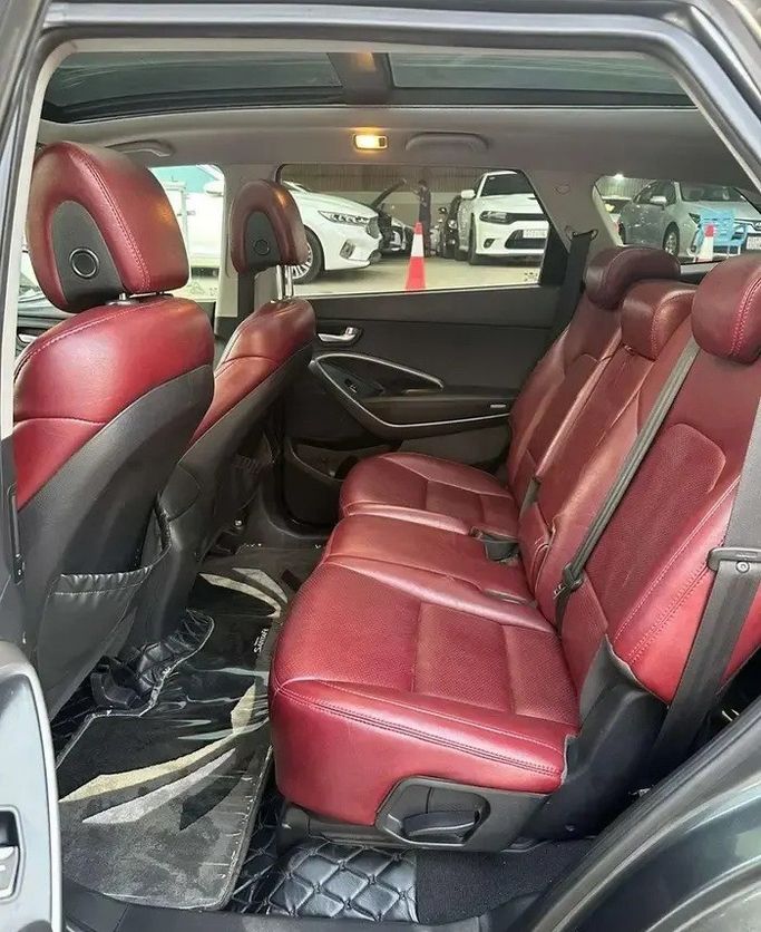 Used Hyundai Santa Fe III, 3.3 l, 2014 in Saudi Arabia, Jeddah by Manarat Al Tayseer شركة منارة التيسير, Green color.  | AUTO.AE | Listing #295524 — photo 14 of 17