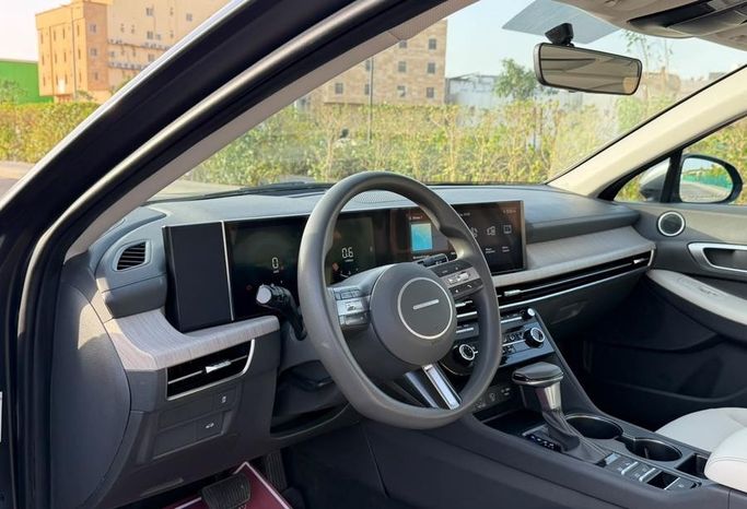 مستعملة Hyundai Sonata عملية فيس ليفت VIII (DN8)، 2.5 لتر، 2025 في المملكة العربية السعودية، جدة من Rawafid Al Barakah Cars معرض روافد البركة للسيارات، اللون رمادي.  | AUTO.AE | إعلان #296353 — صورة 10 من 19