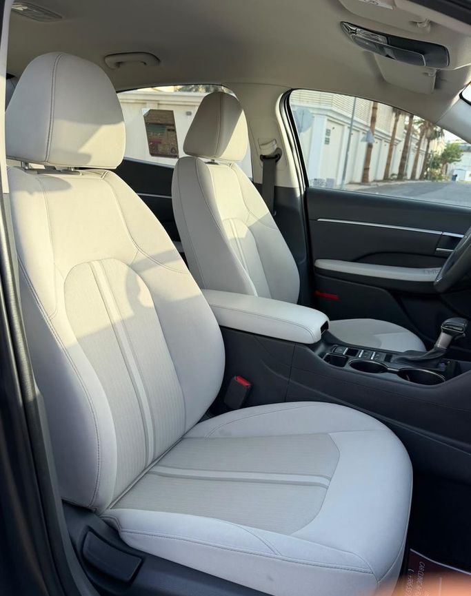 مستعملة Hyundai Sonata عملية فيس ليفت VIII (DN8)، 2.5 لتر، 2025 في المملكة العربية السعودية، جدة من Rawafid Al Barakah Cars معرض روافد البركة للسيارات، اللون رمادي.  | AUTO.AE | إعلان #296353 — صورة 14 من 19