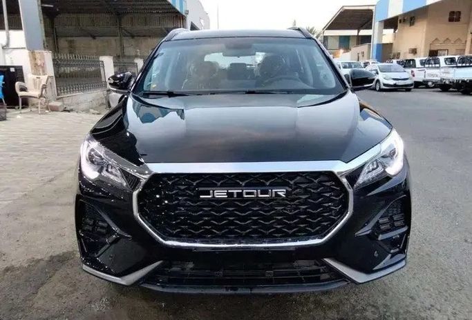 جديدة Jetour X70 أنا فيس ليفت 2, 1.5 l, 2026 في في المملكة العربية السعودية, جدة من Friends Showroom شركة الاصدقاء المحدون المميزين المحدودة، اللون أسود. مواصفات الخليج | AUTO.AE | إعلان #274847
