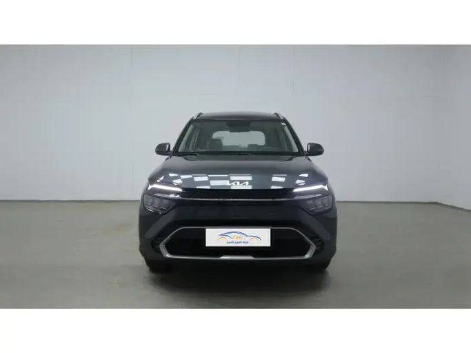 جديدة Kia Carens IV (كنتاكي), 1.4 l, 2024 في في المملكة العربية السعودية, جدة من TM شركة التموين الحديث، اللون أسود. المواصفات الكورية | AUTO.AE