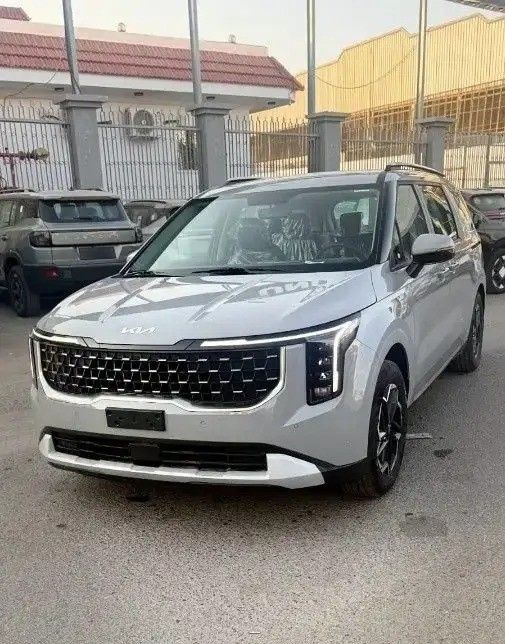 Новый Kia Carnival IV Рестайлинг, 3.5 л, 2026 в Саудовская Аравия, Джидда от Prime Car Серебристый цвет.  | AUTO.AE | Объявление #275036