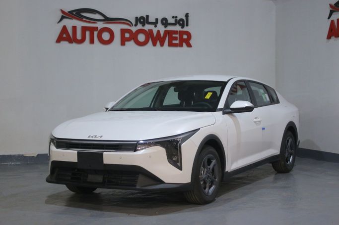 جديدة Kia K4, 1.6 l, 2026 في في المملكة العربية السعودية, جدة من Auto Power، اللون أبيض.  | AUTO.AE