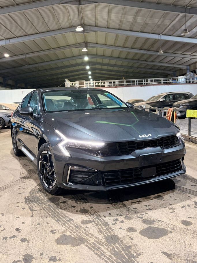New Kia K5 III Facelift, 2.5 l, 2026 in Saudi Arabia, Jeddah by Prime Car, Grey color. GCC Specs | AUTO.AE