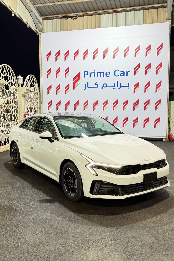 New Kia K5 III Facelift, 2.5 l, 2026 in Saudi Arabia, Jeddah by Prime Car, White color. GCC Specs | AUTO.AE
