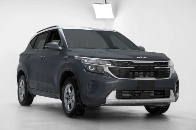 جديدة Kia Seltos أنا فيس ليفت, 1.5 l, 2024 في في المملكة العربية السعودية, جدة من Hala Car شركة هلا كار ، اللون أسود.  | AUTO.AE | إعلان #242906