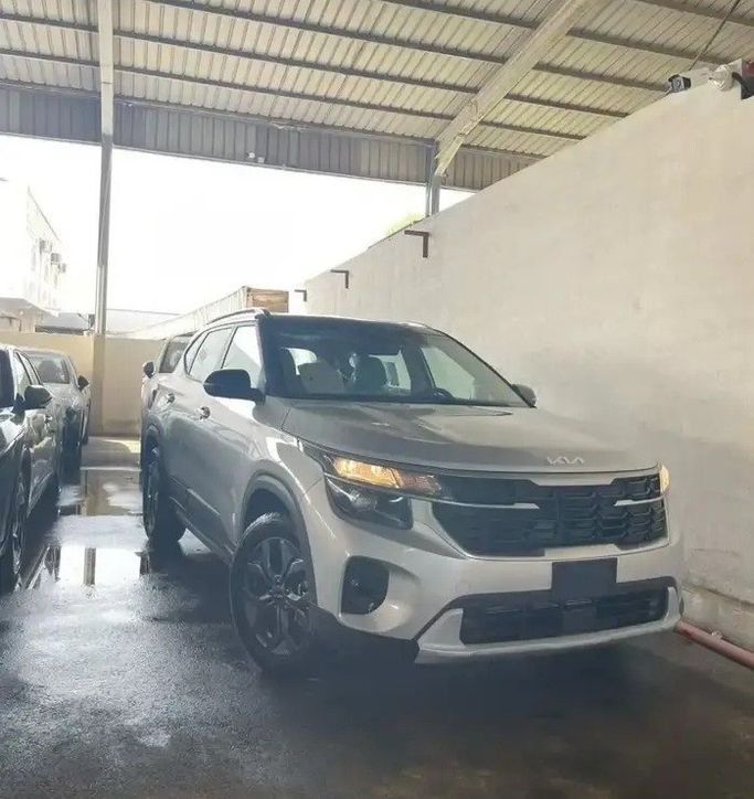 جديدة Kia Seltos أنا فيس ليفت, 1.5 l, 2026 في في المملكة العربية السعودية, جدة من Prime Car، اللون فضي.  | AUTO.AE | إعلان #275710