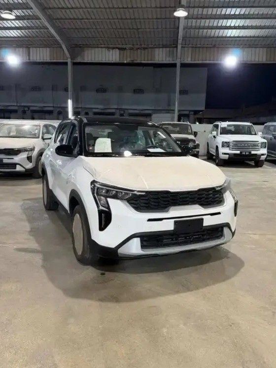 جديدة Kia Sonet أنا فيس ليفت, 1.5 l, 2026 في في المملكة العربية السعودية, جدة من Prime Car، اللون أبيض.  | AUTO.AE | إعلان #275722