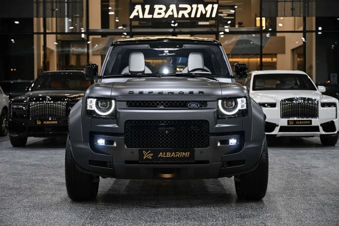 Новый Land Rover Defender Octa II, 4.4 л, 2025 в Саудовская Аравия, Джидда от Al Barimi Cars شركة البريمي للسيارات Серебристый цвет. GCC | AUTO.AE | Объявление #252420