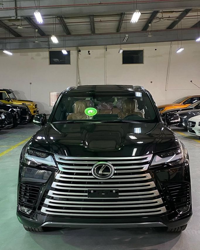 جديدة Lexus LX 600 رابعاً, 3.4 l, 2024 في في المملكة العربية السعودية, جدة من Edition One، اللون أسود.  | AUTO.AE | إعلان #246179