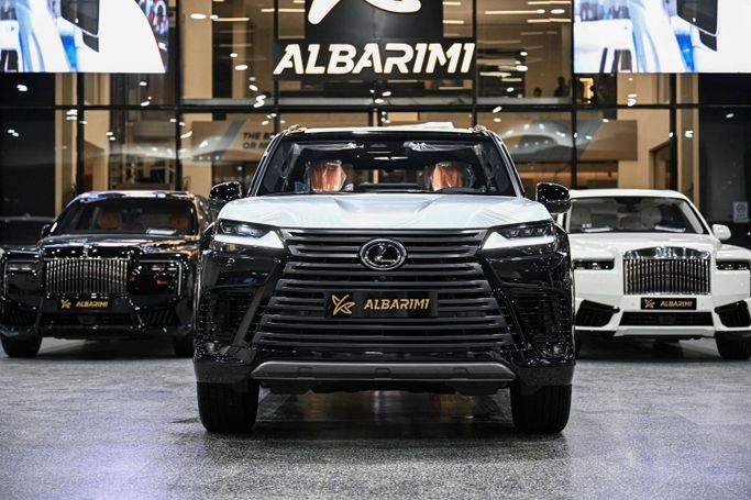 جديدة Lexus LX 600 رابعاً, 3.4 l, 2025 في في المملكة العربية السعودية, جدة من Al Barimi Cars شركة البريمي للسيارات، اللون أسود. مواصفات الخليج | AUTO.AE | إعلان #252462