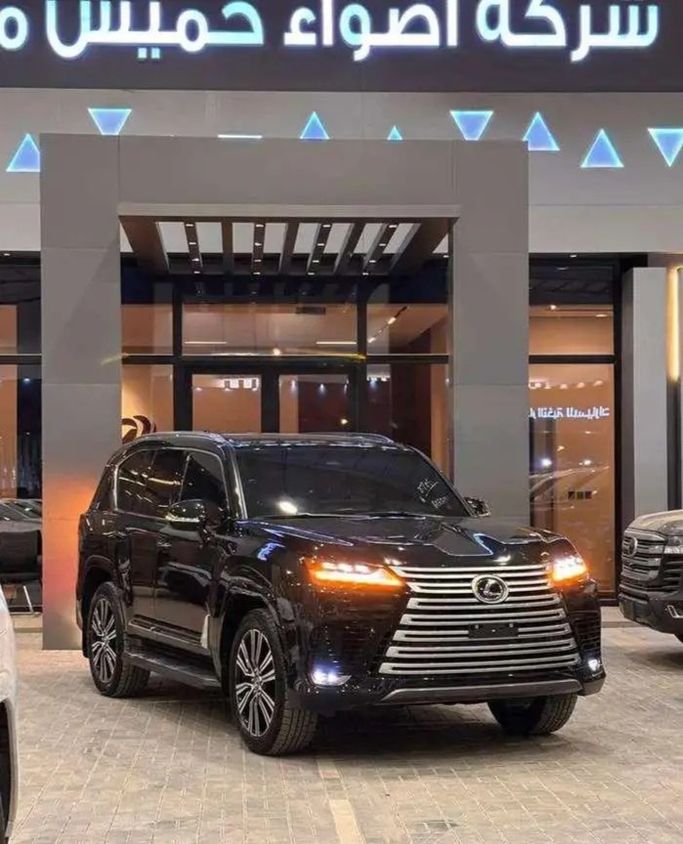 Новый Lexus LX 600 IV, 3.4 л, 2026 в Саудовская Аравия, Джидда от AKM شركة اضواء خميس مشيط Черный цвет.  | AUTO.AE | Объявление #274125