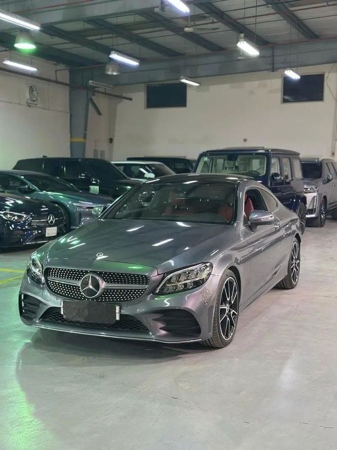 Подержанный Mercedes-Benz C-Class 200 IV (W205) Рестайлинг, 1.5 л, 2023 в Саудовская Аравия, Джидда от Edition One Серый цвет.  | AUTO.AE | Объявление #246504