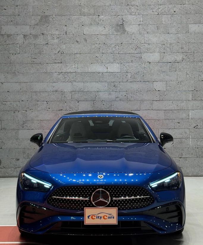 مستعملة Mercedes-Benz CLE 300, 2.0 l, 2025 في في المملكة العربية السعودية, جدة من CIty Cars، اللون أزرق. مواصفات الخليج | AUTO.AE