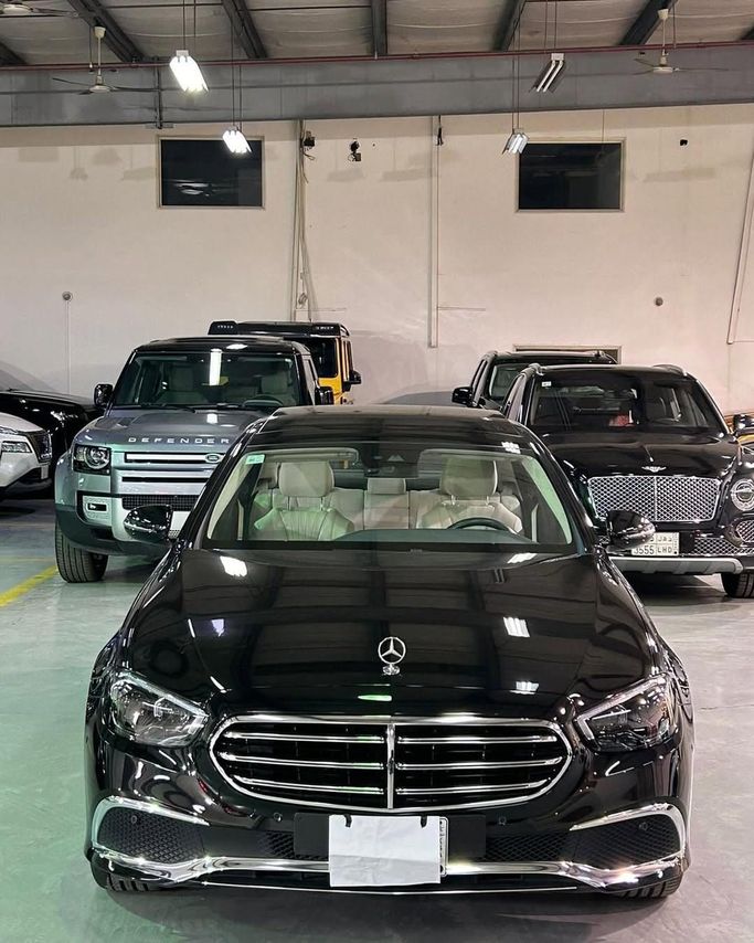 Used Mercedes-Benz E-Class 300 V (W213, S213, C238) Facelift, 2.0 l, 2022 in Saudi Arabia, Jeddah by Edition One, Black color.  | AUTO.AE | Listing #246111