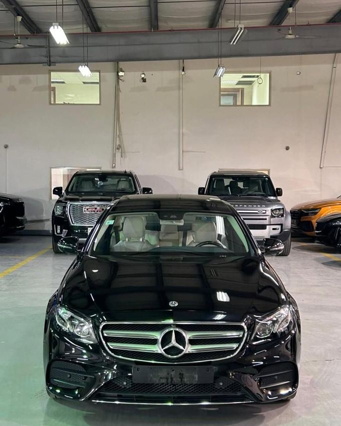 Подержанный Mercedes-Benz E-Class 300 V (W213, S213, C238), 2.0 л, 2020 в Саудовская Аравия, Джидда от Edition One Черный цвет.  | AUTO.AE | Объявление #246115