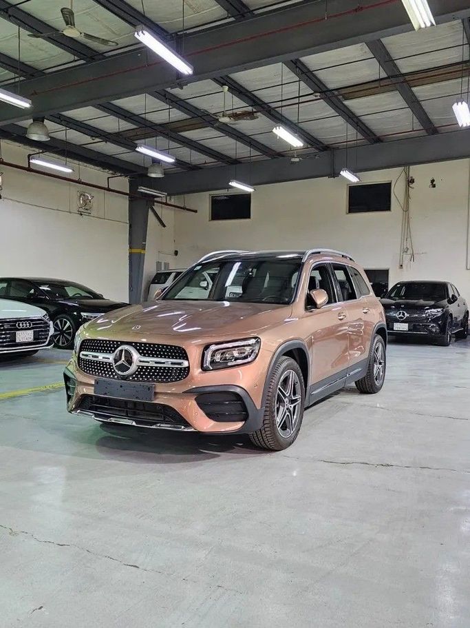 Used Mercedes-Benz GLB 250 I (X247), 2.0 l, 2022 in Saudi Arabia, Jeddah by Edition One, Bronze color.  | AUTO.AE