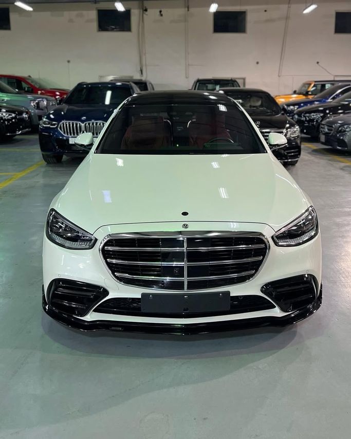 Подержанный Mercedes-Benz S-Class 500 4MATIC VII (W223), 3.0 л, 2021 в Саудовская Аравия, Джидда от Edition One Белый цвет.  | AUTO.AE | Объявление #246266