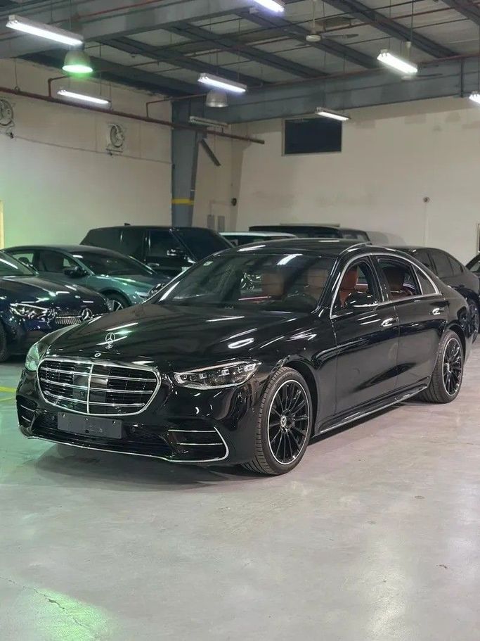 Подержанный Mercedes-Benz S-Class 450 4MATIC VII (W223), 3.0 л, 2022 в Саудовская Аравия, Джидда от Edition One Черный цвет.  | AUTO.AE | Объявление #246495