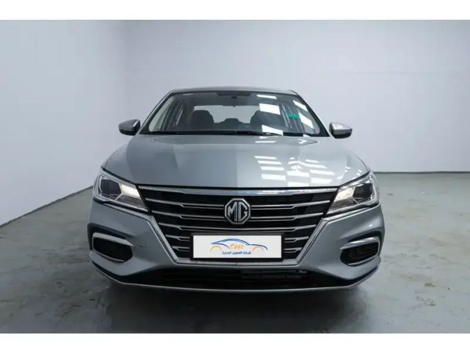 جديدة MG 5 (GT) أنا فيس ليفت, 1.5 l, 2024 في في المملكة العربية السعودية, جدة من TM شركة التموين الحديث، اللون فضي. المواصفات الصينية | AUTO.AE