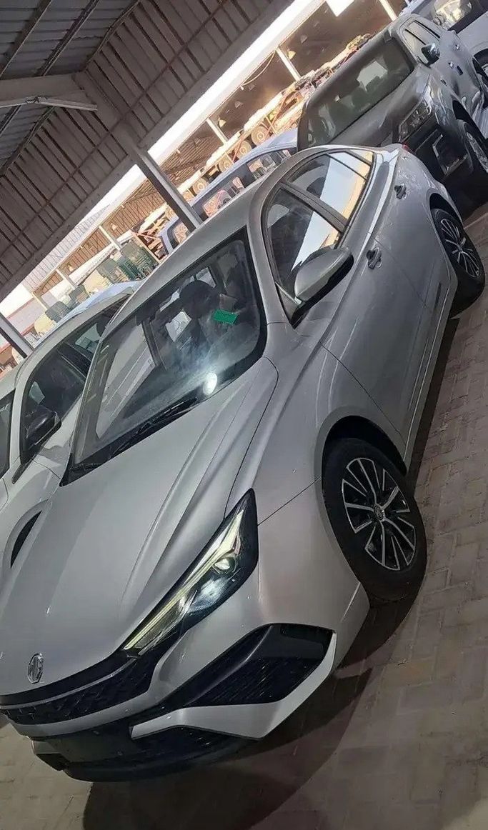 جديدة MG 5 (GT) أنا فيس ليفت، 1.5 لتر، 2026 في المملكة العربية السعودية، جدة من TM شركة التموين الحديث، اللون فضي.  | AUTO.AE | إعلان #296002 — صورة 2 من 7