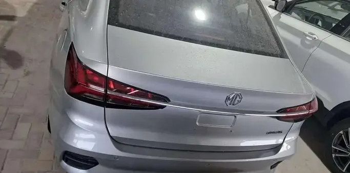 جديدة MG 5 (GT) أنا فيس ليفت، 1.5 لتر، 2026 في المملكة العربية السعودية، جدة من TM شركة التموين الحديث، اللون فضي.  | AUTO.AE | إعلان #296002 — صورة 4 من 7