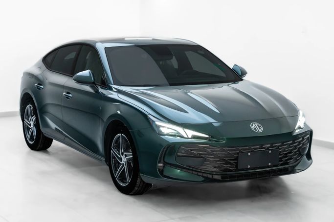 جديدة MG 7 300TGI, 2.0 l, 2025 في في المملكة العربية السعودية, جدة من Hala Car شركة هلا كار ، اللون أخضر.  | AUTO.AE