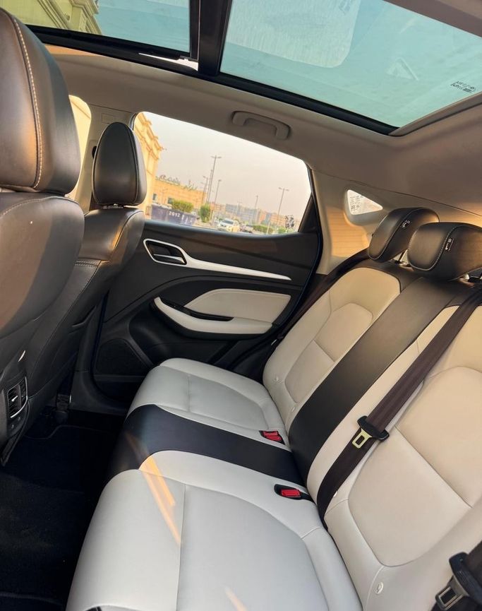 مستعملة MG ZS فيس ليفت الثاني، 1.3 لتر، 2022 في المملكة العربية السعودية، جدة من Ideal Experience Trading ايديال اكسبيرينس للتجارة، اللون أزرق.  | AUTO.AE | إعلان #296334 — صورة 14 من 23