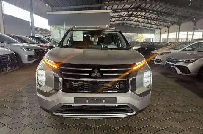 Новый ⁦Mitsubishi Outlander IV, 2.5 л, 2026⁩ в Саудовская Аравия, Джидда от Fleet Car الاسطول كار Серебристый цвет.  | AUTO.AE | Объявление #291824