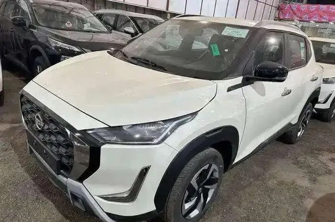 Новый Nissan Magnite I Рестайлинг, 1.0 л, 2025 в Саудовская Аравия, Джидда от TM شركة التموين الحديث Белый цвет.  | AUTO.AE | Объявление #295855