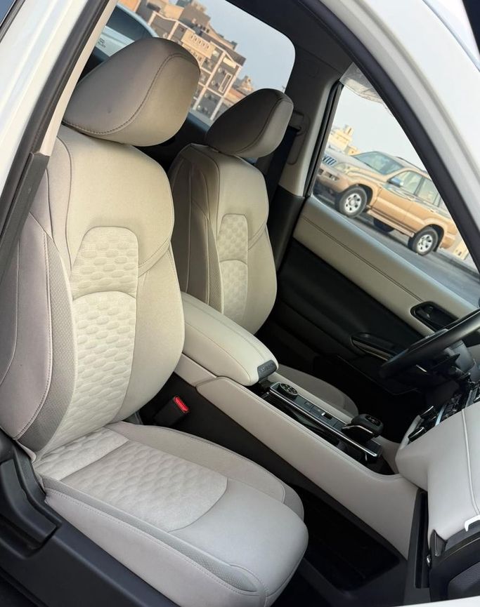 Подержанный Nissan Pathfinder V, 3.5 л, 2024 в Саудовская Аравия, Джидда от Ideal Experience Trading ايديال اكسبيرينس للتجارة Белый цвет.  | AUTO.AE | Объявление #296319 — фото 16 из 20