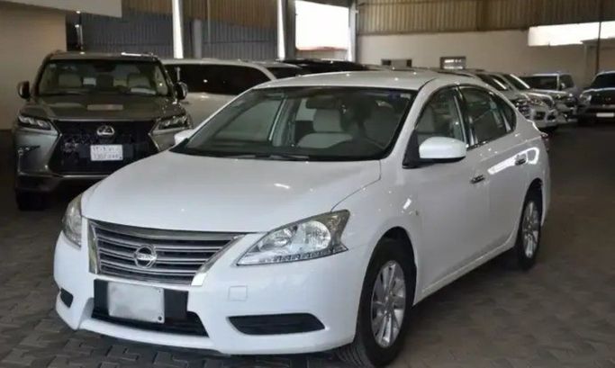 مستعملة Nissan Sentra سابعاً (B17), 1.6 l, 2020 في في المملكة العربية السعودية, جدة من Al Hudhaili Cars معرض الهذيلي للسيارات، اللون أبيض. مواصفات الخليج | AUTO.AE | إعلان #277470