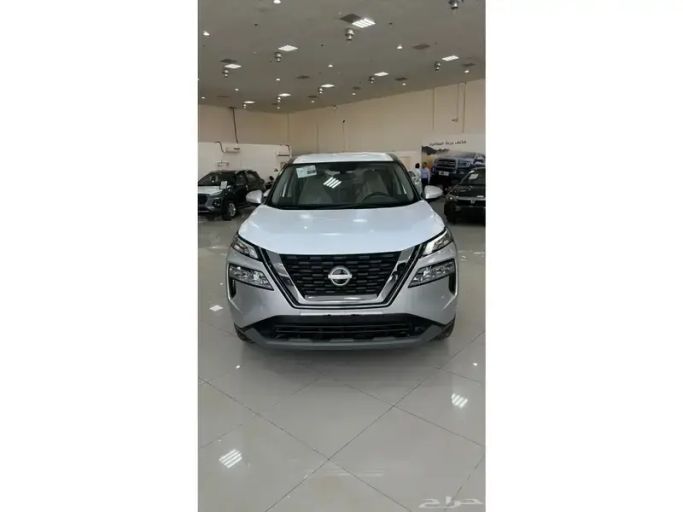 Новый Nissan X-Trail IV, 2.5 л, 2025 в Саудовская Аравия, Джидда от TM شركة التموين الحديث Серебристый цвет. Японская | AUTO.AE