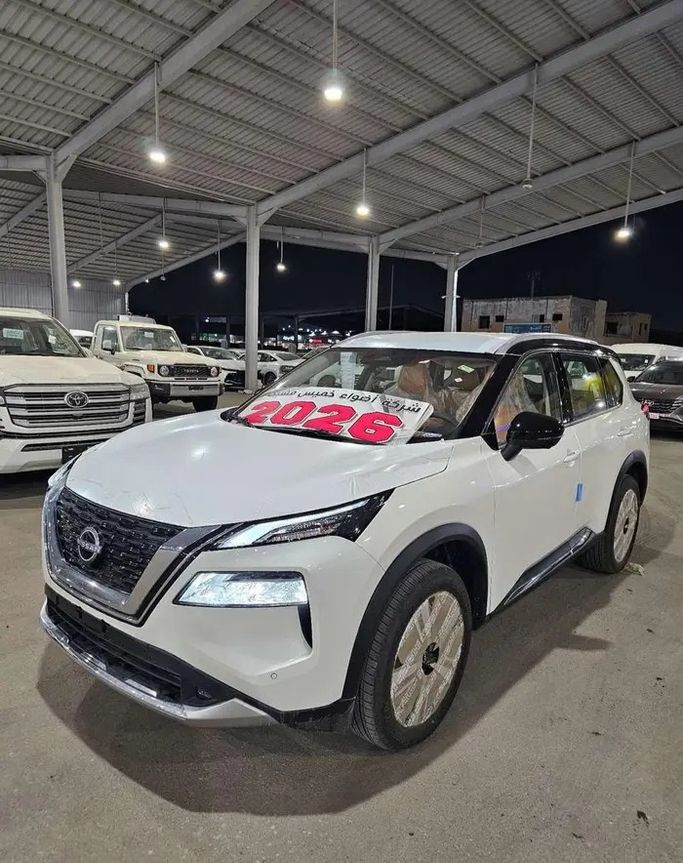 جديدة Nissan X-Trail رابعاً, 2.5 l, 2026 في في المملكة العربية السعودية, جدة من AKM شركة اضواء خميس مشيط، اللون أبيض. أخرى | AUTO.AE | إعلان #274183