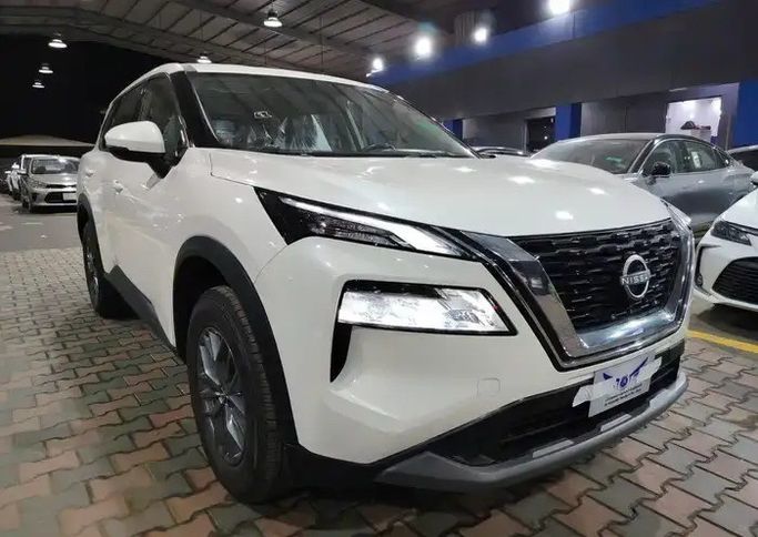 جديدة Nissan X-Trail رابعاً, 2.5 l, 2026 في في المملكة العربية السعودية, جدة من معرض الأسطورة الحديث للسيارات، اللون أبيض. أخرى | AUTO.AE | إعلان #277737