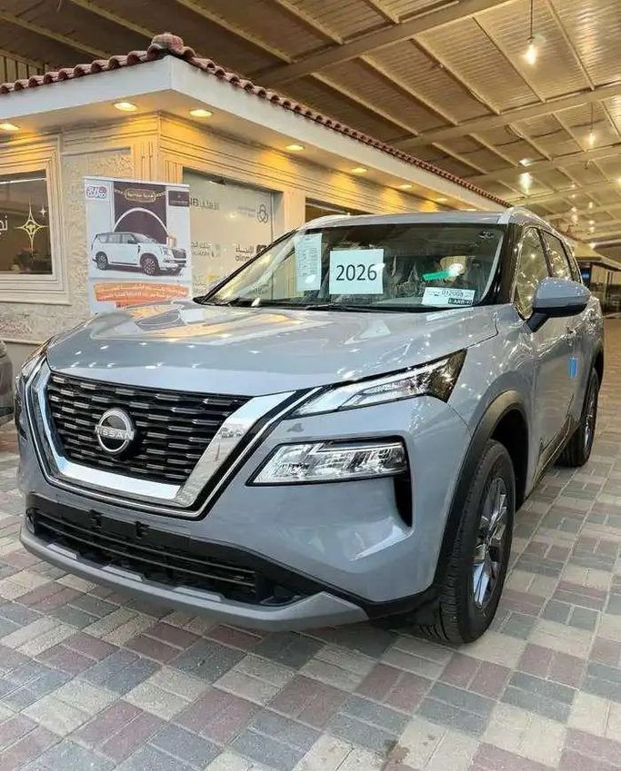 جديدة ⁦Nissan X-Trail رابعاً، 2.5 l، 2026⁩ في في المملكة العربية السعودية, جدة من Fleet Car الاسطول كار، اللون رمادي.  | AUTO.AE | إعلان #292068
